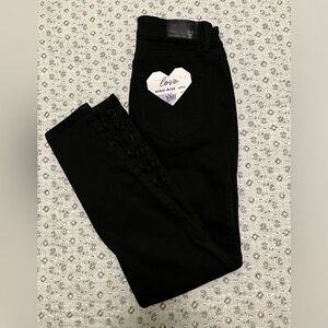 NWT Women's Black High-Rise Skinny Jeans Size 11 with Ankle Embellishment.